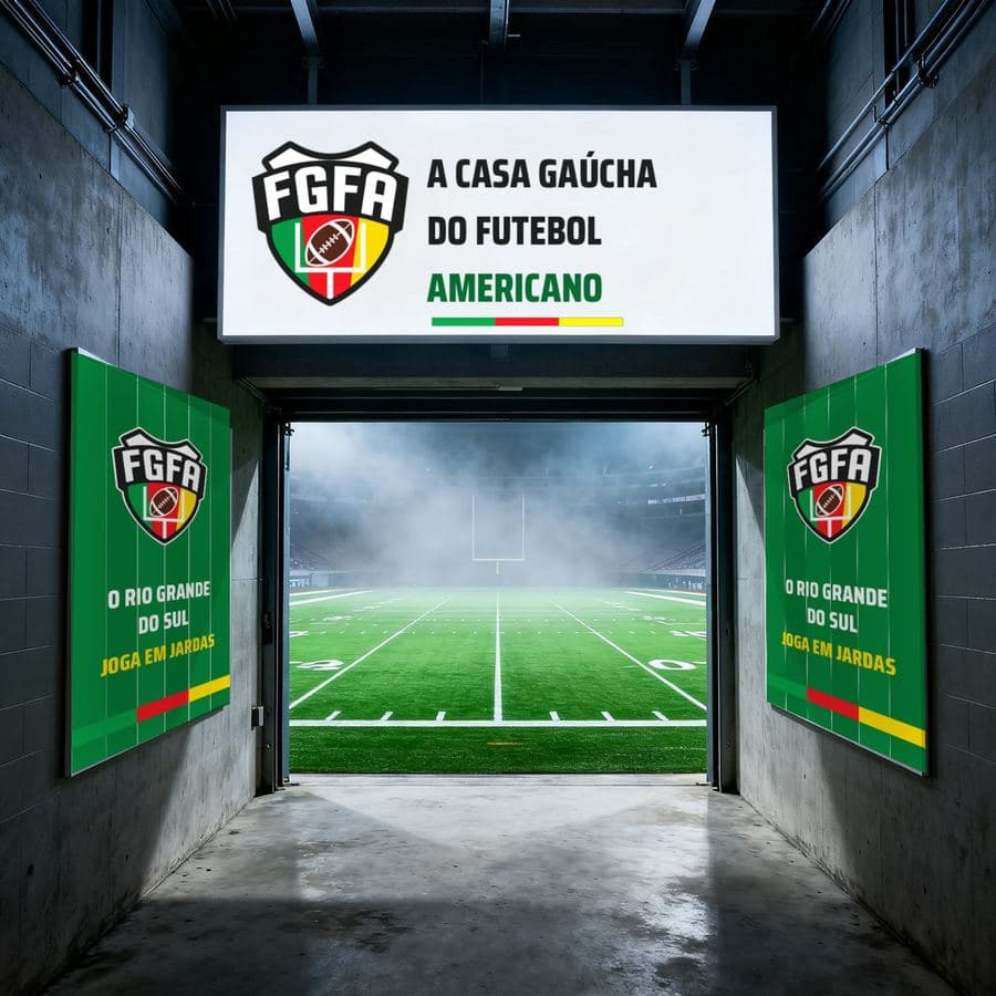 Túnel de acesso ao campo com faixa tricolor